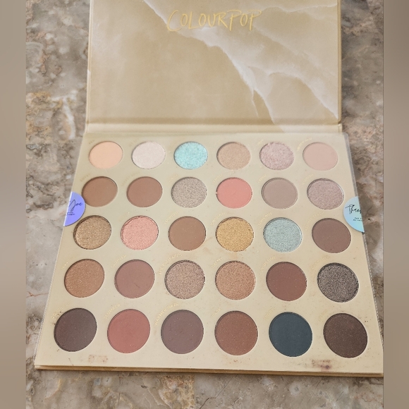 ColourPOP You're Golden Eyeshadow Palette - Picture 4 of 4